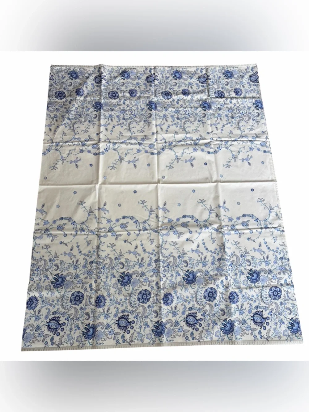 Vent Du Sud Blue and White French Tablecloth Teflon Coated Rectangular 92